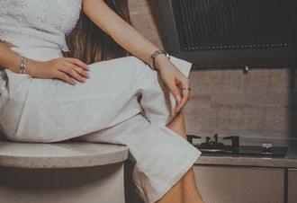 GIRLT果团网 – 原图森林里的周琰琳LIN：无圣光与剧情并重的探险
