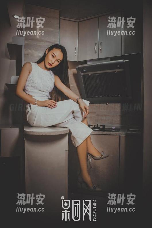 GIRLT果团网-周琰琳LIN GIRLT果团网 - 原图森林里的周琰琳LIN:无圣光与剧情并重的探险