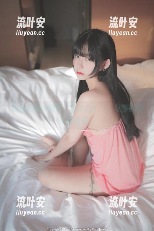 私拍人间小美好，Hizzy(히지)与你的居家奇遇记。