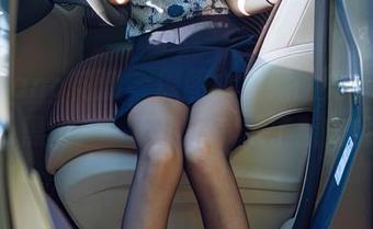 HuaYang花漾 – 原图中隐藏的尤妮丝Egg黑丝，一不小心就成了新宠！