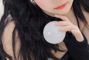 喵糖映画的图包有种无形的魔力，让白裙子也倍有灵气！