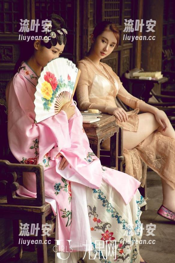 UGirls尤果网-白熙萌 UGirls尤果网 - 好奇白熙萌的套装写真,能让多少人对“搭配”这个话题再思考一遍?