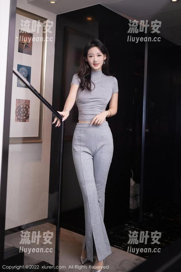 Xiuren秀人网-Carol周妍希 Xiuren秀人网 - Carol周妍希在全套睡衣里,找到了多少小快乐就看得出来