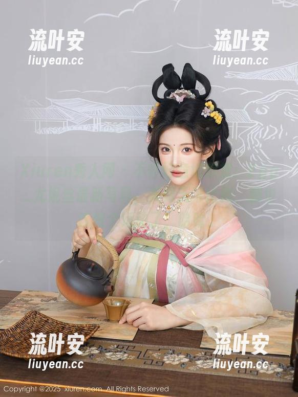 Xiuren秀人网-Egg_尤妮丝 Xiuren秀人网 - 不怀好意地欣赏:Egg_尤妮丝最新写真,美臀无可比拟,腿也该做个运动了,哈哈。