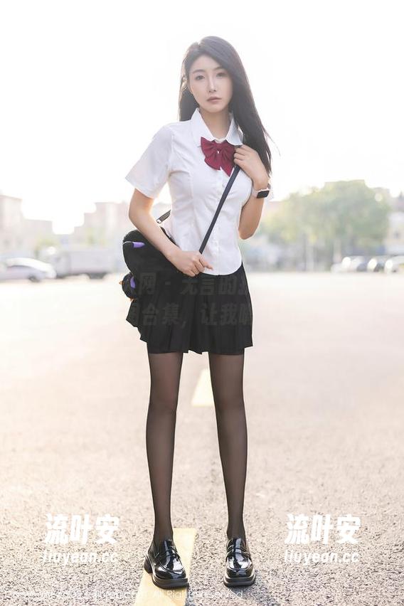 Xiuren秀人网-lavinia肉肉 Xiuren秀人网 - 无言的护士梦—lavinia肉肉的美图合集,让我嘴角微微上扬。