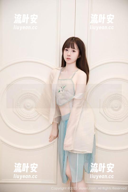 Xiuren秀人网 - 丝袜搭配奶芙乔乔的魔力，图库里一个比一个迷人，下载了吗？