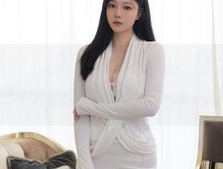 Xiuren秀人网 – 衬衫控的注意力！张思允Nice这组最新美图，真让人想叹气。