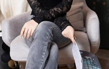 Xiuren秀人网 – 女神沈蜜桃miko的写真又来啦！敢下载吗，包你眼前一亮！