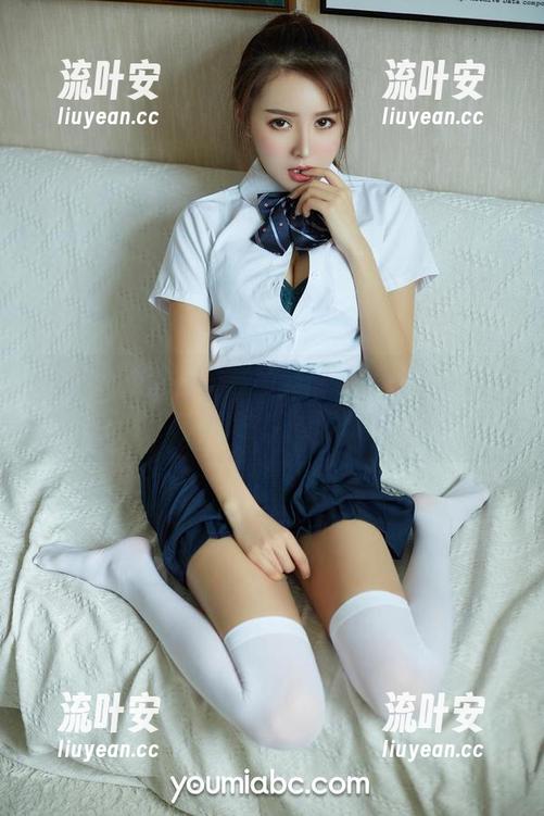 YouMi尤蜜荟-张茜茹 YouMi尤蜜荟 - 张茜茹的棉袜精选图片,看着真让人想嘀咕,居然如此重要嘛?