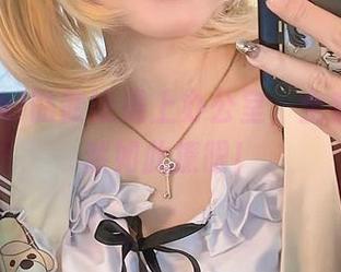 当roroki骷髅姬遇上办公室，全套作品竟然如此撩眼！