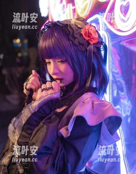 校园奶牛进化论：九九八吖的图集新篇章