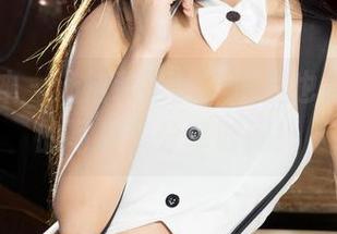 克拉女神 – 汤怡装了丝，裤里也香——我的写真集分享时间！