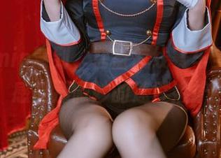 兔胖胖min驾到，碧蓝航线赛车全套写真，感受那微妙的速度嫉妒！