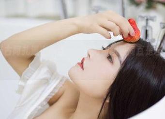 微密圈 – 当古阿扎遇上黑丝——这高清图包简直是艺术灵感的火花！