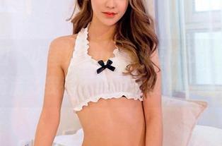 嗲囡囡 – 小蛮妖yummy短裤SVIP集，高清到我都不敢相信我的眼睛！