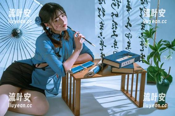夏夏子精选写真-说实话，豪华版本还挺适合的