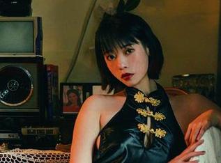 奈汐酱Nice的黑色套图：是个优雅的偶然，还是命中注定的选择？