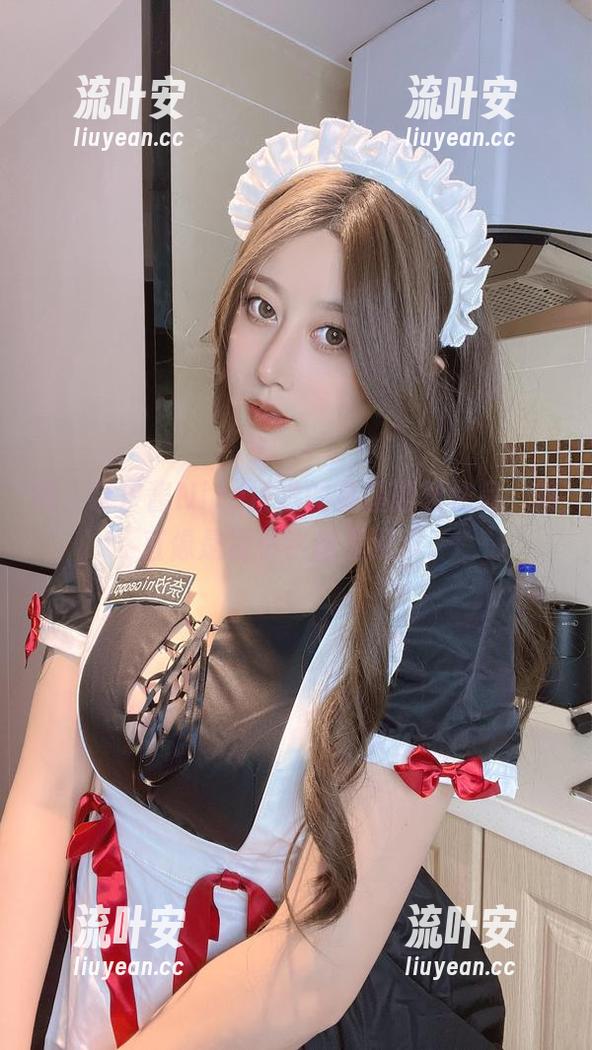 啧，奈汐酱Nice精选的星星蕾丝作品，简直像是在小宇宙里漫步。