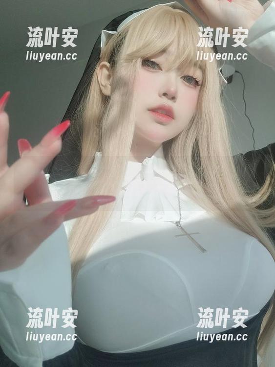 打开女主K的私拍美图，快递让你惊呼不断，别迟到了！