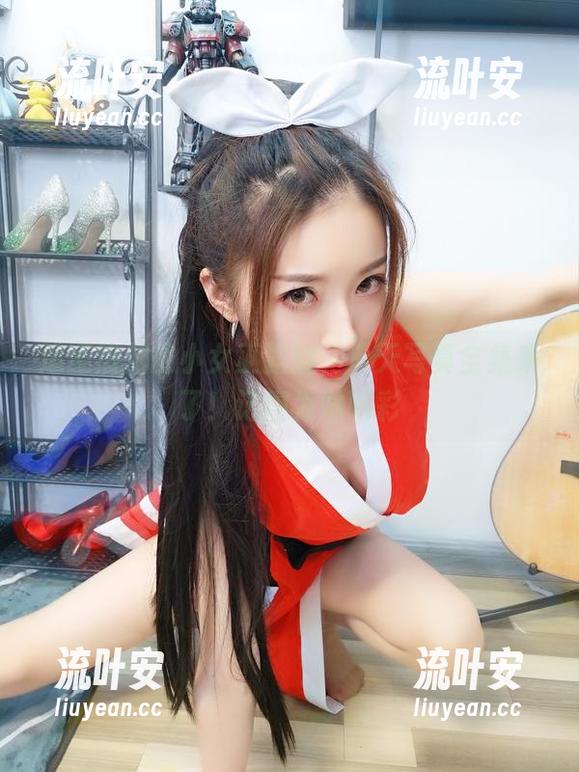 小女巫露娜 追逐热浪的小女巫露娜,夏天写真全集来了!记得为她喝彩