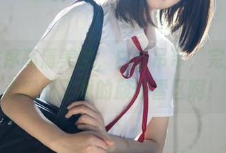 少女秩序高清美图，白丝吊带，完全不小心踩到了我的颜值雷区啊！