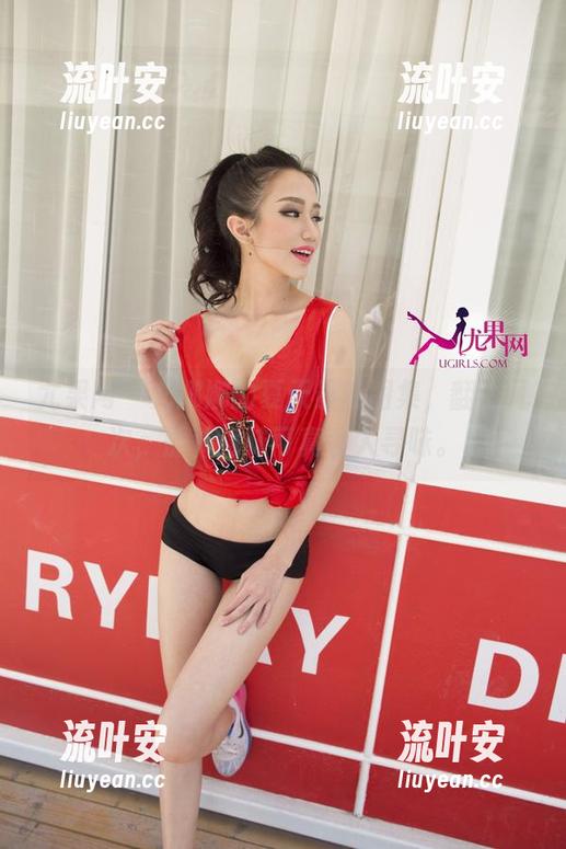 尤果网 - 尤娜娜的夏天最新图集，翻看几次，那种意味可真耐人寻味。