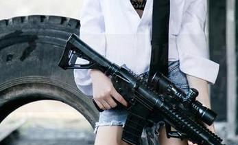 尤果网 – 深陷在线资源的秘境，才可儿的少女画像让我好想嗨起来！
