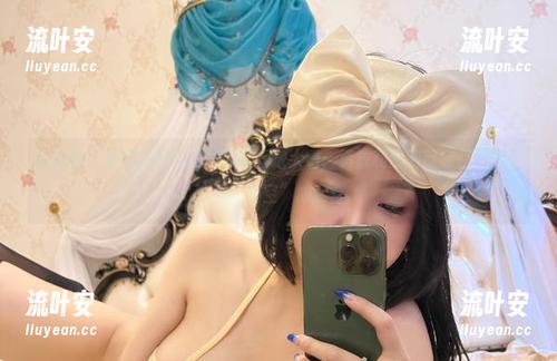 张鑫baby 微密圈 - 张鑫baby的美腿值得放大看:资源和原图就像是“繁星”和“夜空”的配合。