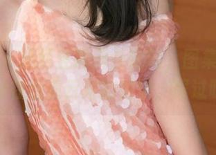 推女神 – 施忆佳的天台定制，图集里都有一种在追逐云朵的错觉，罪过呀。