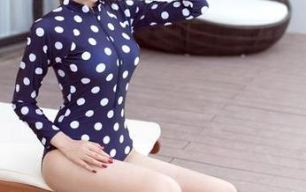 推女神 – 免费的柠檬c_lemon与连体衣，照片里的酸甜似乎跨越了屏幕？
