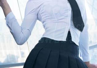 微密圈 – 拍得真妙！果儿Victoria的兔女郎新作品集，有种若即若离的魅惑。