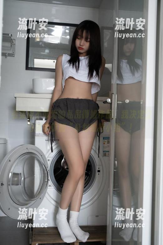 柒柒不可爱 看柒柒不可爱的私房御姐作品,我决定立马报名参加“身材维持小组”!