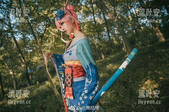 沧霁桔梗 沧霁桔梗的cos散图合集,不看会后悔的那种!分享给我吧,我也想瞄一眼!