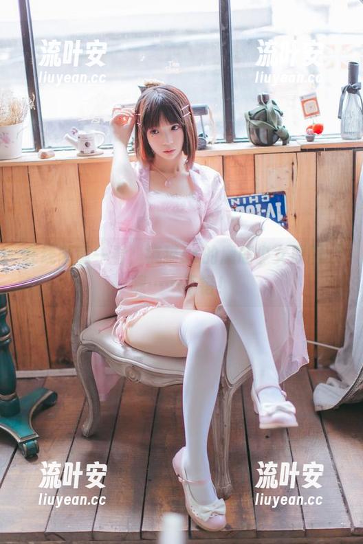 在线随意一看，疯猫ss的麋鹿少女原图，嗯……不错！