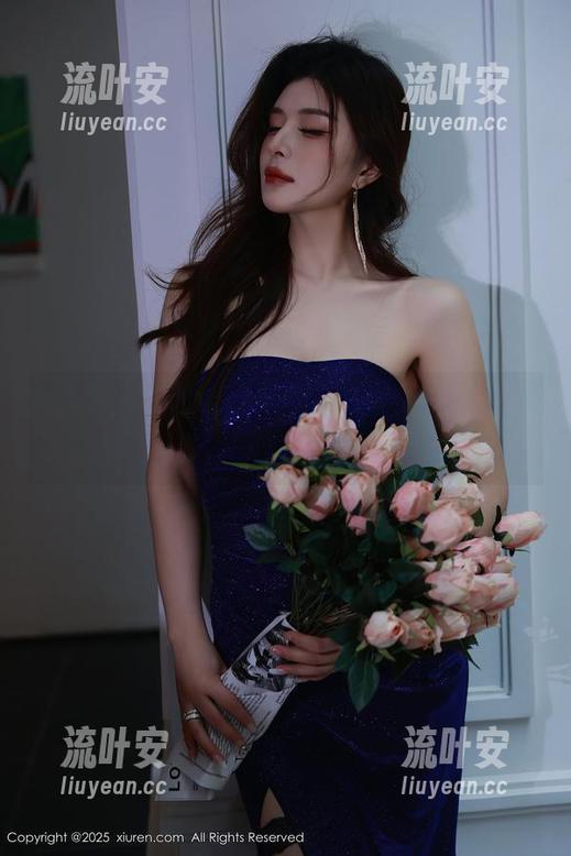 秀人网 - 全套修女图包，77qiqi让人思绪纷飞，可能要迷路了哦