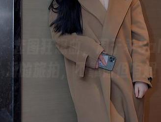 秀人网 – 套图狂想曲，周于希Sally在珠海的旅拍，不靠谱但有趣