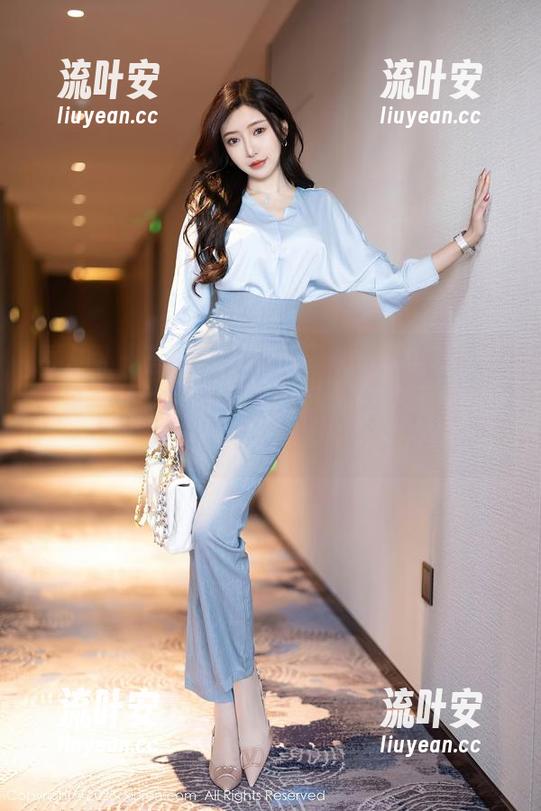 秀人网 - 蓝夏akasha又来搞事情了！高清资源里的华丽典雅服饰，我只想为我的钱包哭泣…