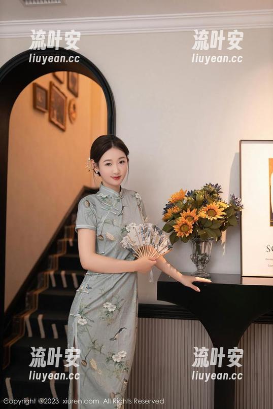 秀人网 - 西希白兔与睡衣，原图和作品的互动太乐了