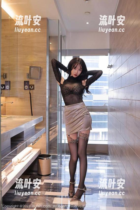 秀人网 - 你的办公室不该有的图集：陈梵妮Fanny精选