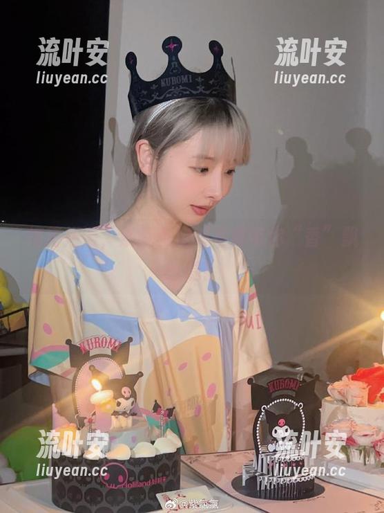 梅花烂漫，紫氯氯定制写真带你“香”飘四溢！