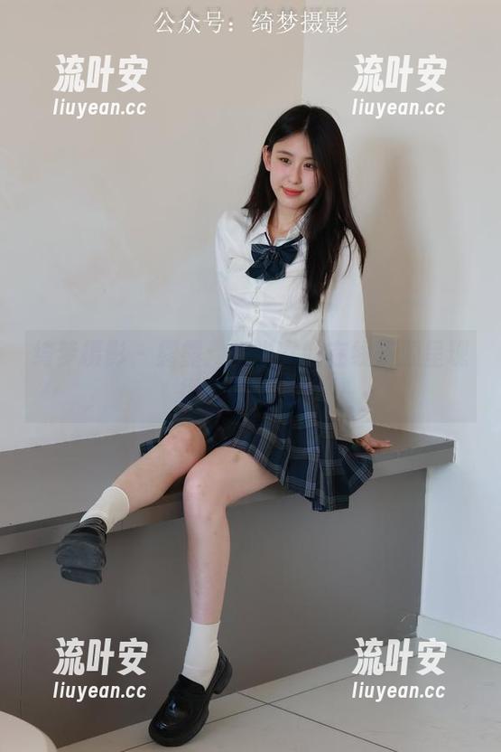 绮梦摄影 - 露露：把少女的在线资源呈现得如此有趣！