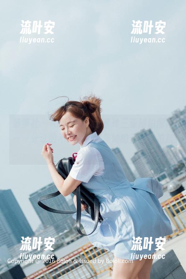 菠萝社-AngelaLee李玲 菠萝社 - AngelaLee李玲三亚旅拍图集——分享的不是景色,是她的无敌自拍技巧