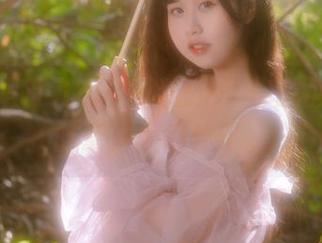 好吧，萌芽儿o0，我低估了你的全套泳装时髦，太得体了。