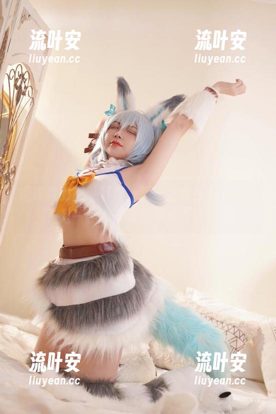 虎森森的户外写真，呃…这是在干嘛呢？是一种心理重塑的资源吗？