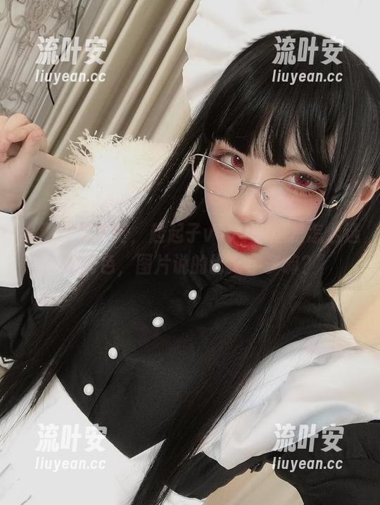 起起子vvvv 看那棕透明装,起起子vvvv你这是怎么选的配色,图片说的比文字多嘛?