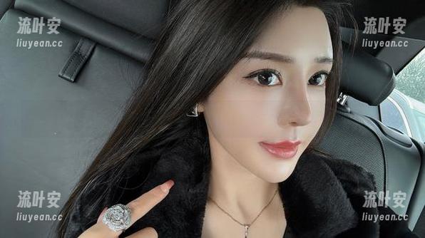 微密圈 - 金希儿的写真，男友视角，突然有种被虐的感觉