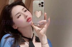 微密圈 – 在校园漫步，阿色的美图悄悄邀请我去探侧面