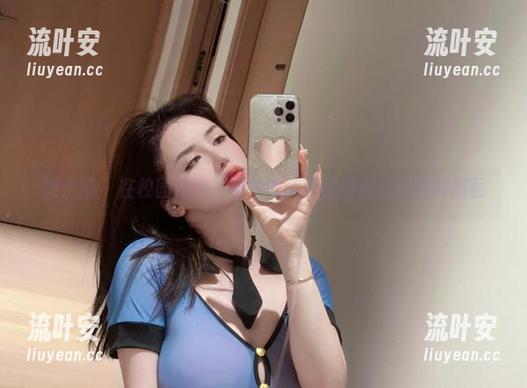 微密圈 - 在校园漫步，阿色的美图悄悄邀请我去探侧面