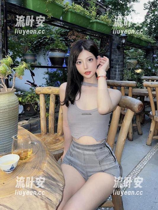 陈妮妮UNI 微密圈 - 披上毛衣,拥抱生活——陈妮妮UNI全套作品,你绝对想不到的反转!