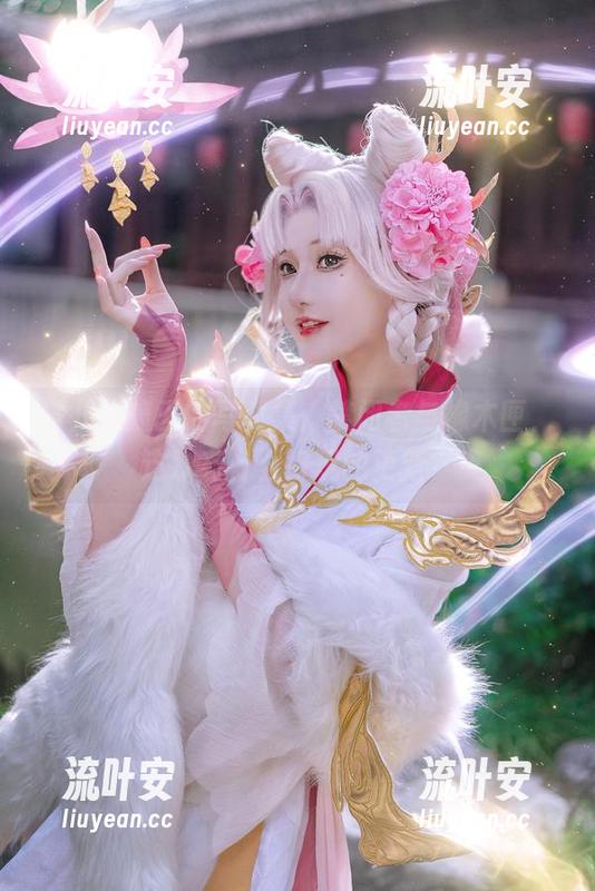 露儿大魔王 露儿大魔王的写真集:禁闭者与橡木匣,这次有什么好玩的更新?